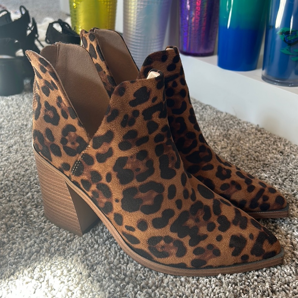 Size 6 1/2, boots with heels